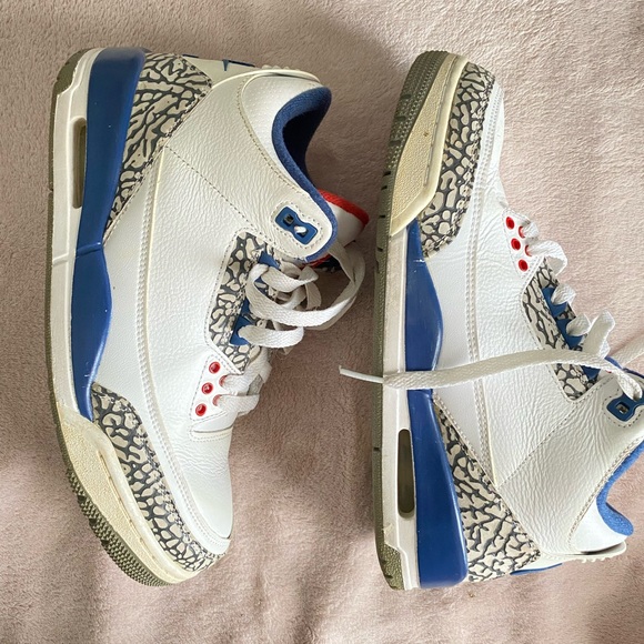 Blue red and white Air Jordan 3 Retro OG 'True Blue' 2016 - Picture 6 of 8